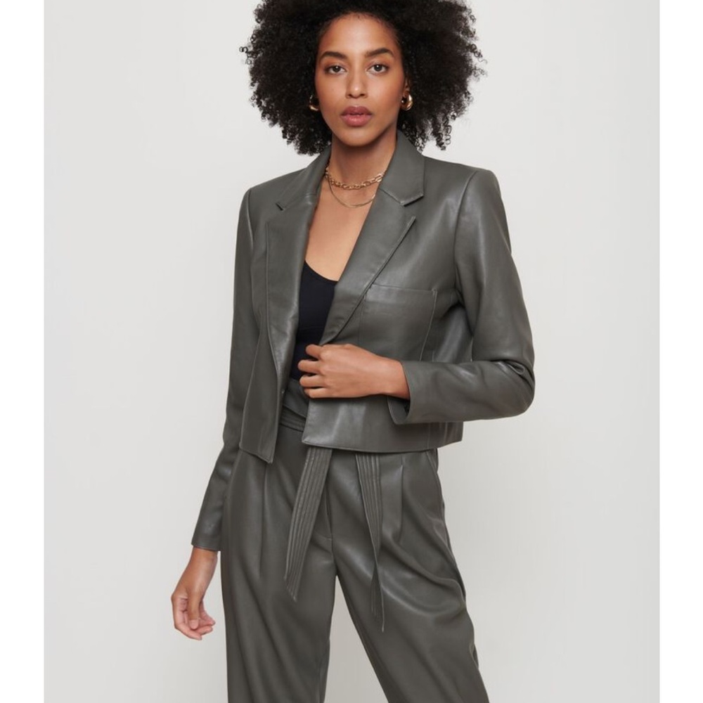 Dynamite Janessa Faux Leather Crop Blazer Grey